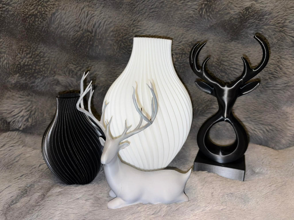 Vase- Black