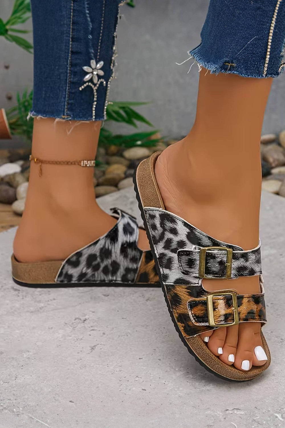 LDC Western Suede Rivet Hollow Out PU Leather Slip-on Shoes