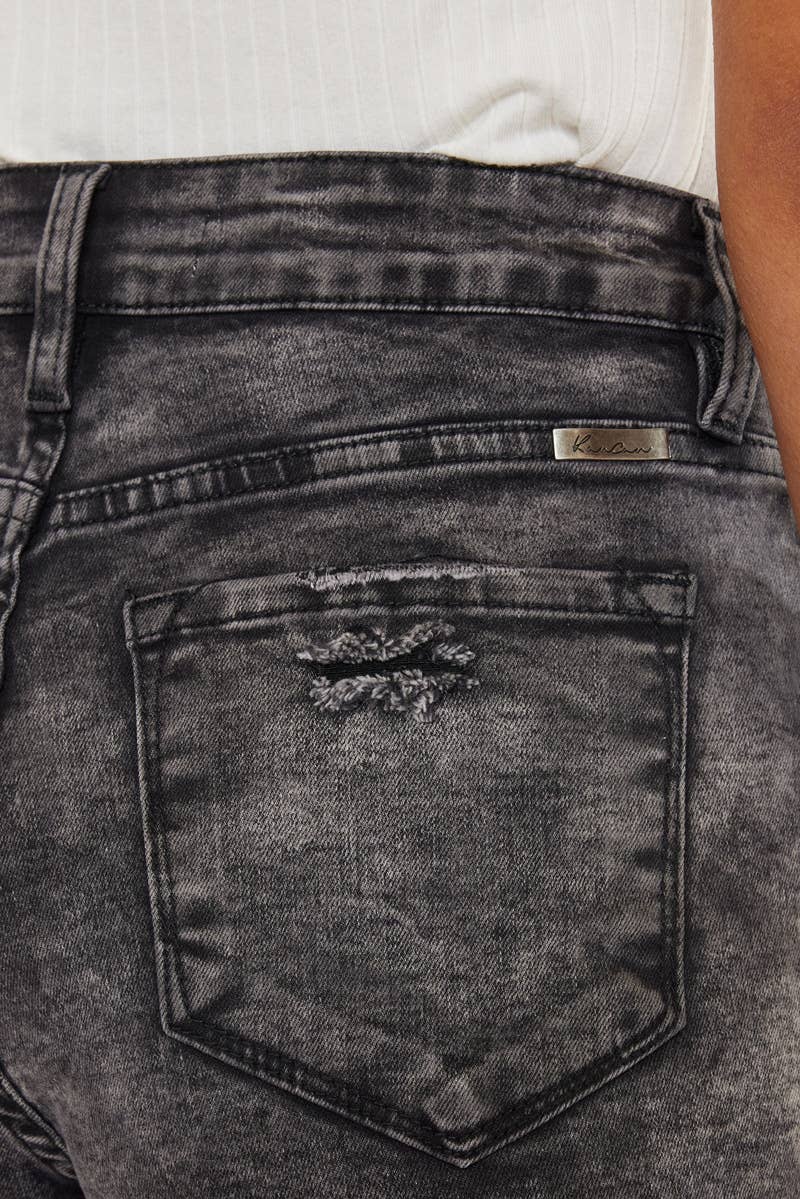 HIGH RISE FRAY HEM DENIM SHORTS